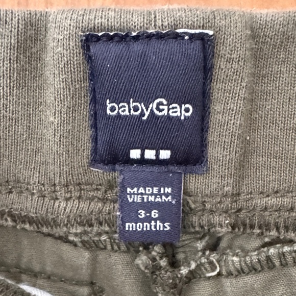 💚4/20$ GAP Kids Camouflage Cargo Shorts - Picture 2 of 3